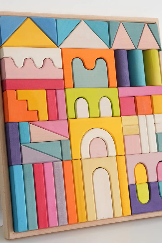 Wooden Castle Stacker – 6-Piece Montessori Toy