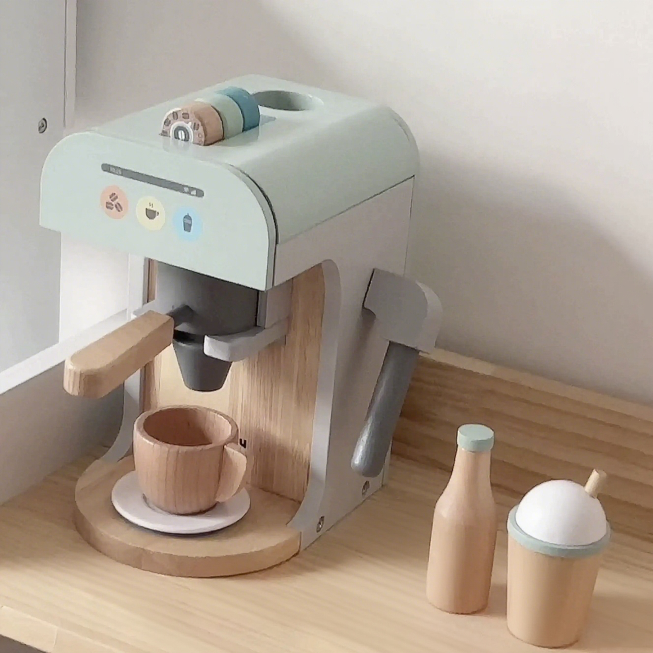 Wooden Pretend Coffee Machine Toy