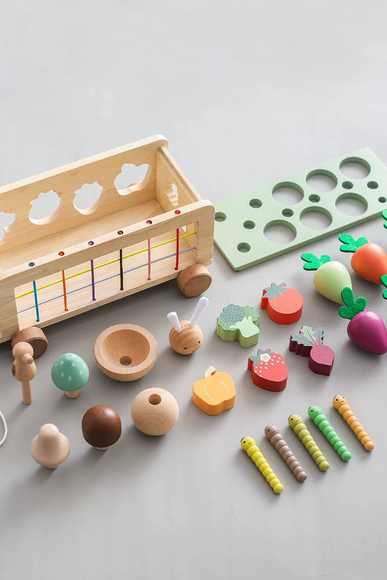 Wooden Pull-Carrot Toddler Push Wagon